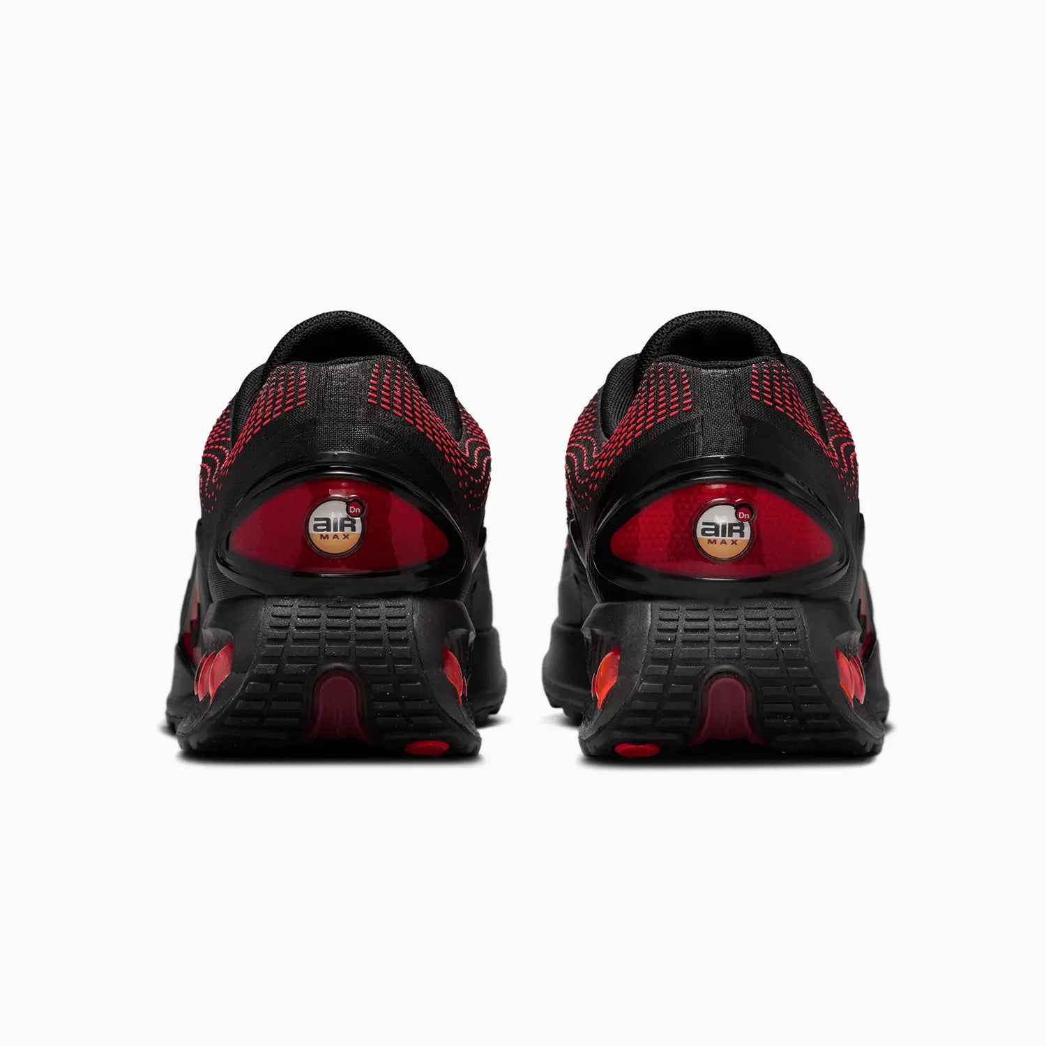 nike-mens-air-max-dn-essential-bred-shoes-hv5235-002